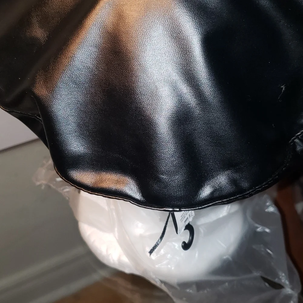 Ardene - Picture 2 of 6